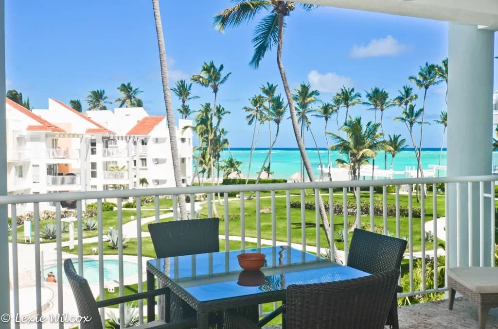 Balcony with view at Playa Turquesa K302